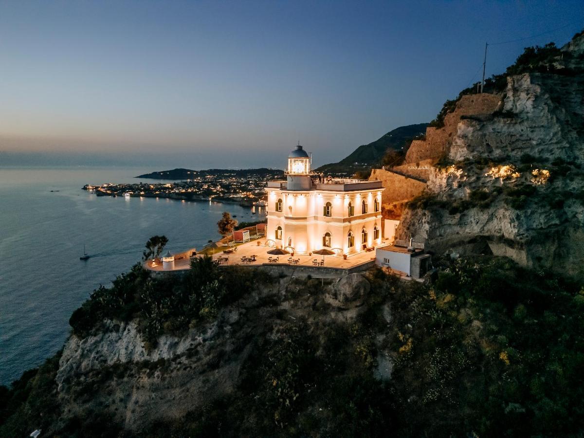 Faro Punta Imperatore Forio di Ischia Kültér fotó